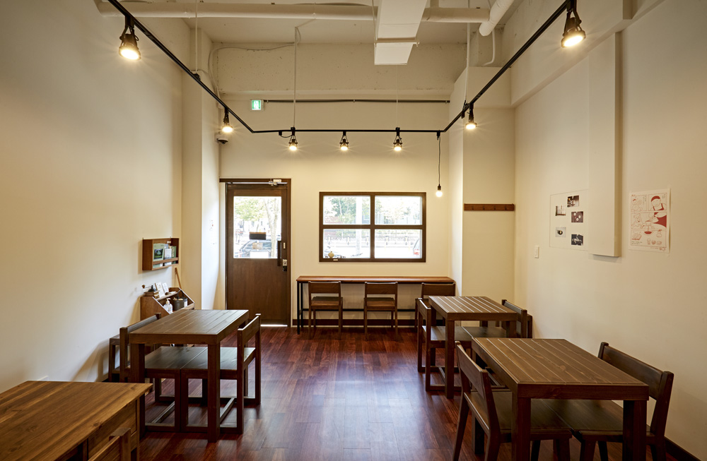 小空间大作为——14 坪咖啡厅的温馨设计-8