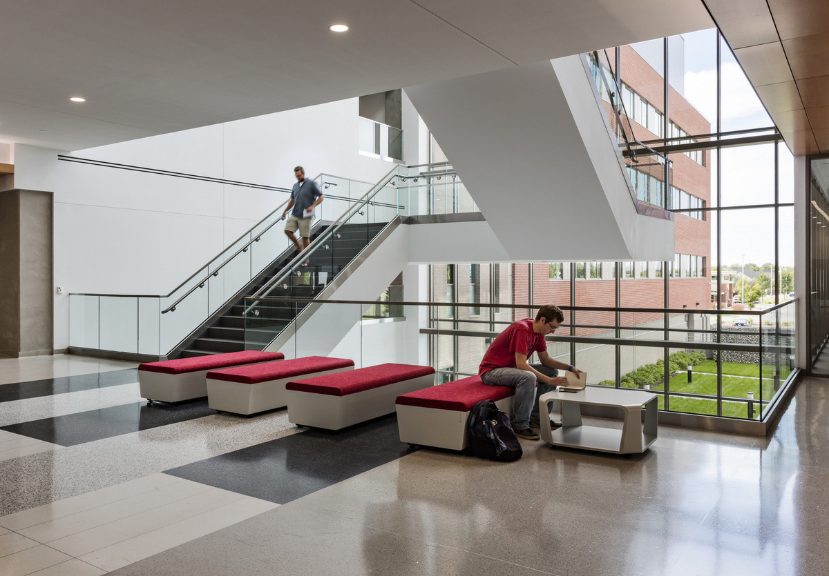 北达科他大学医学院+健康科学学院-15