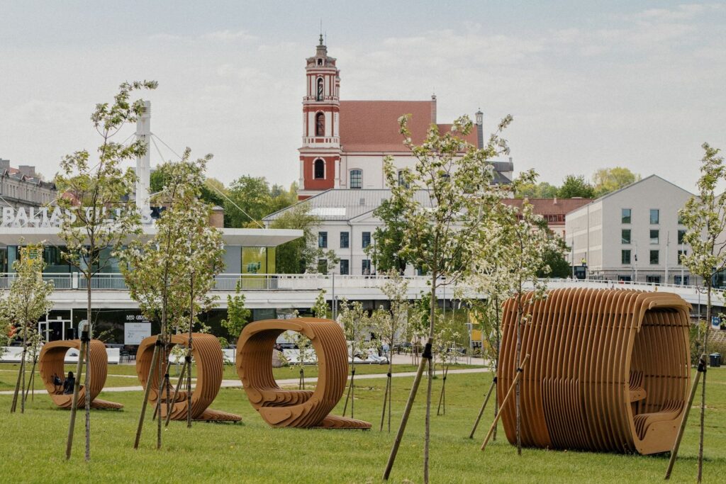 “NeBiurai”移动办公空间丨立陶宛维尔纽斯丨Andrius Tautvaišas-15