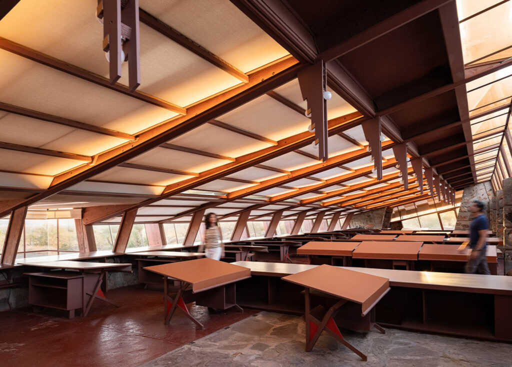 Lutron Bathes Frank Lloyd Wright’s Taliesin West In New Light-22