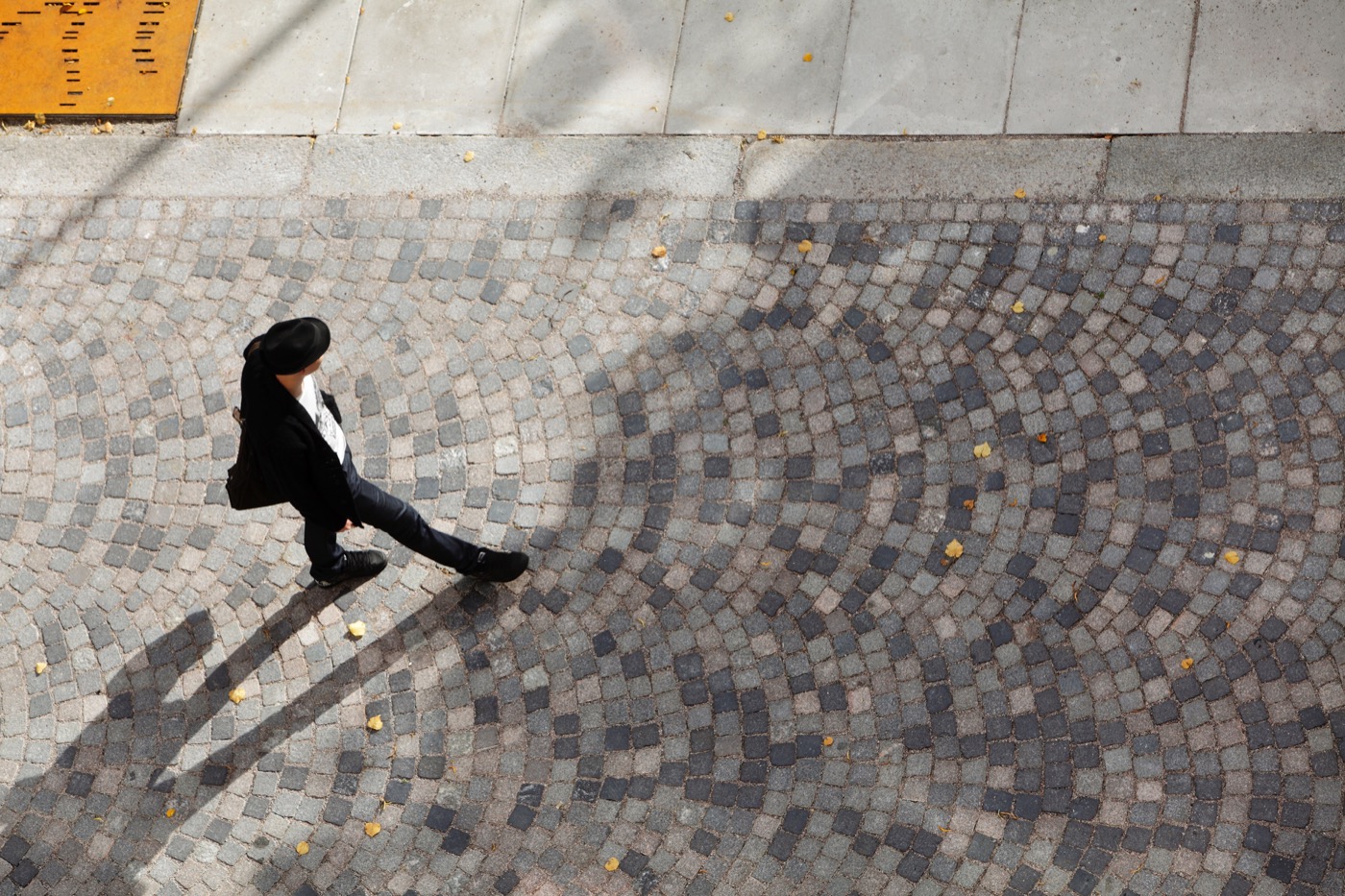 瑞典 Gävle 市中心的 Stortorget 广场更新设计-23