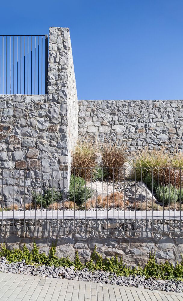 Roccia Residential Condominium | 石墙与自然共生的巴西生态住宅-46