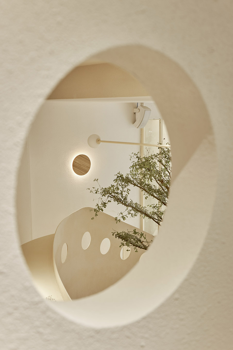 September 咖啡厅 2 号店丨越南胡志明市丨Red5studio + Ben Decor-71