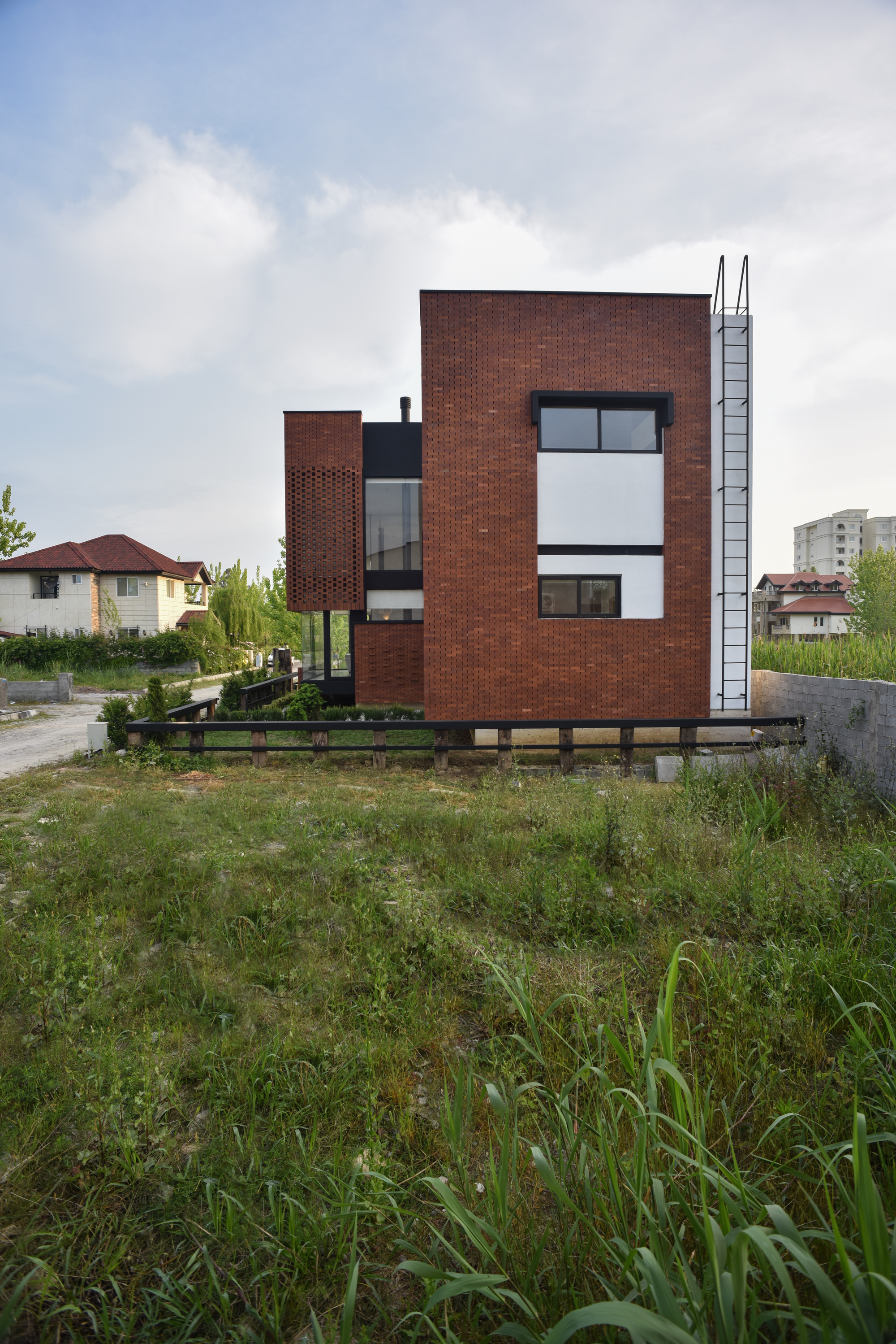 Maziar Brick House 别墅设计-16