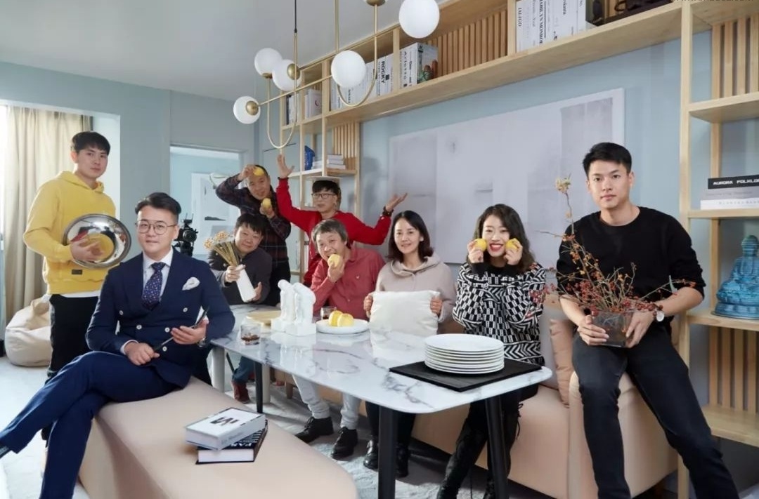 55 平米老房变身都市“第四客厅”-58