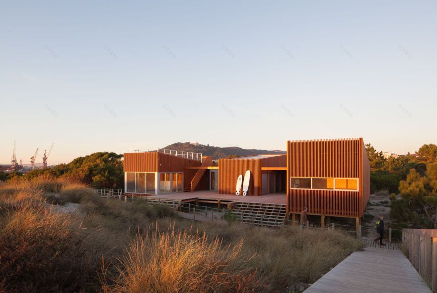 Support Center for Sports Activities / Branco Cavaleiro Architects-30
