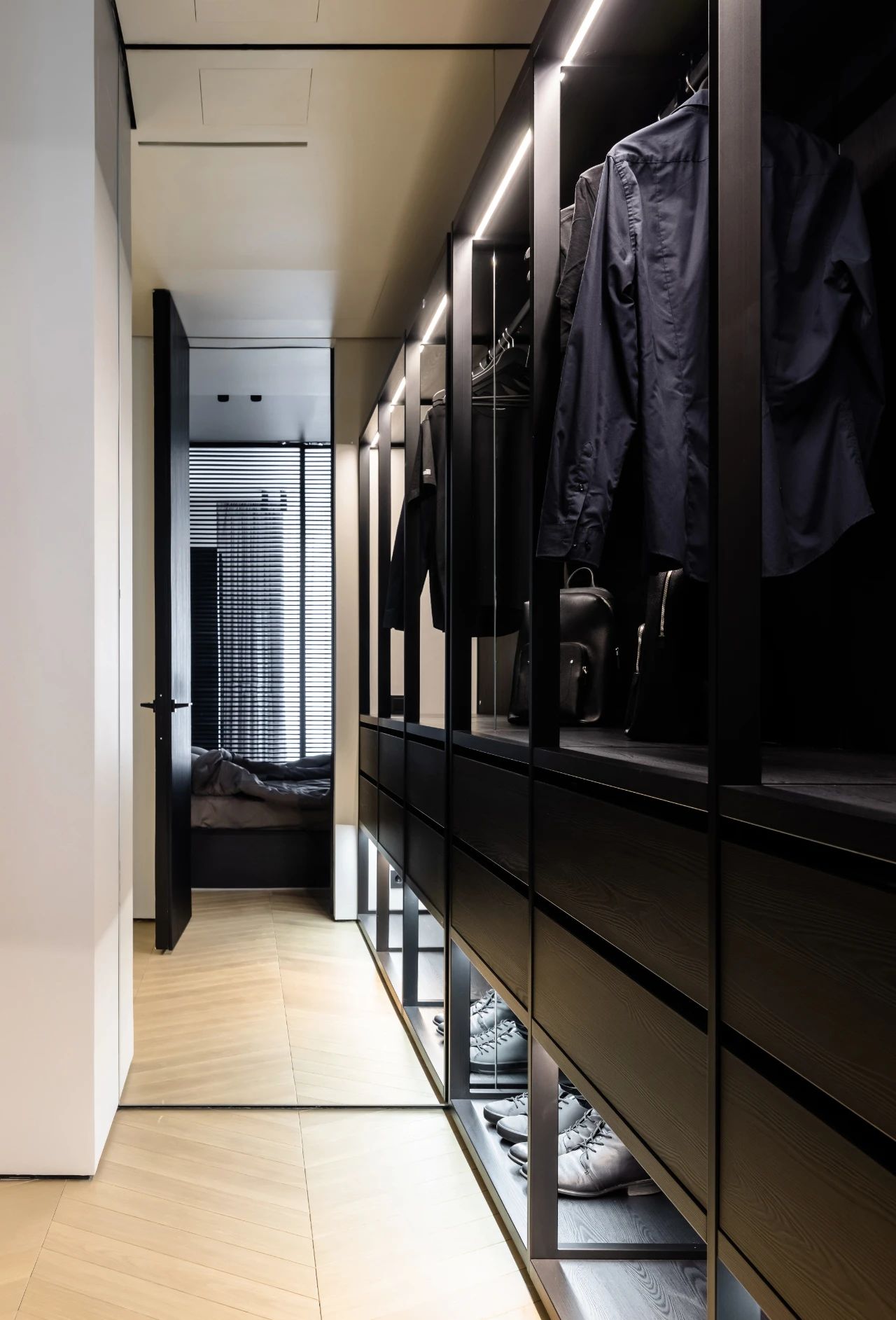 MOD·APART 黑白色调的都市简约丨俄罗斯莫斯科丨Ivan Kochev 及其工作室 ARCHJOINT-29