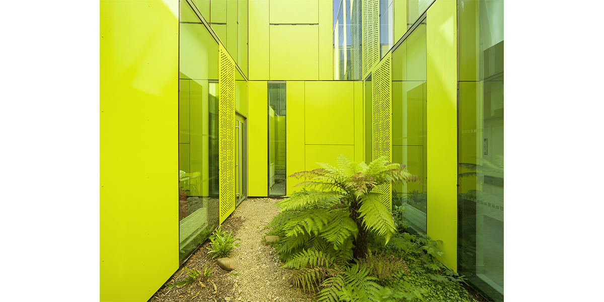 SSR furtif au pied d'un château - CoCo architectureCoCo architecture-32