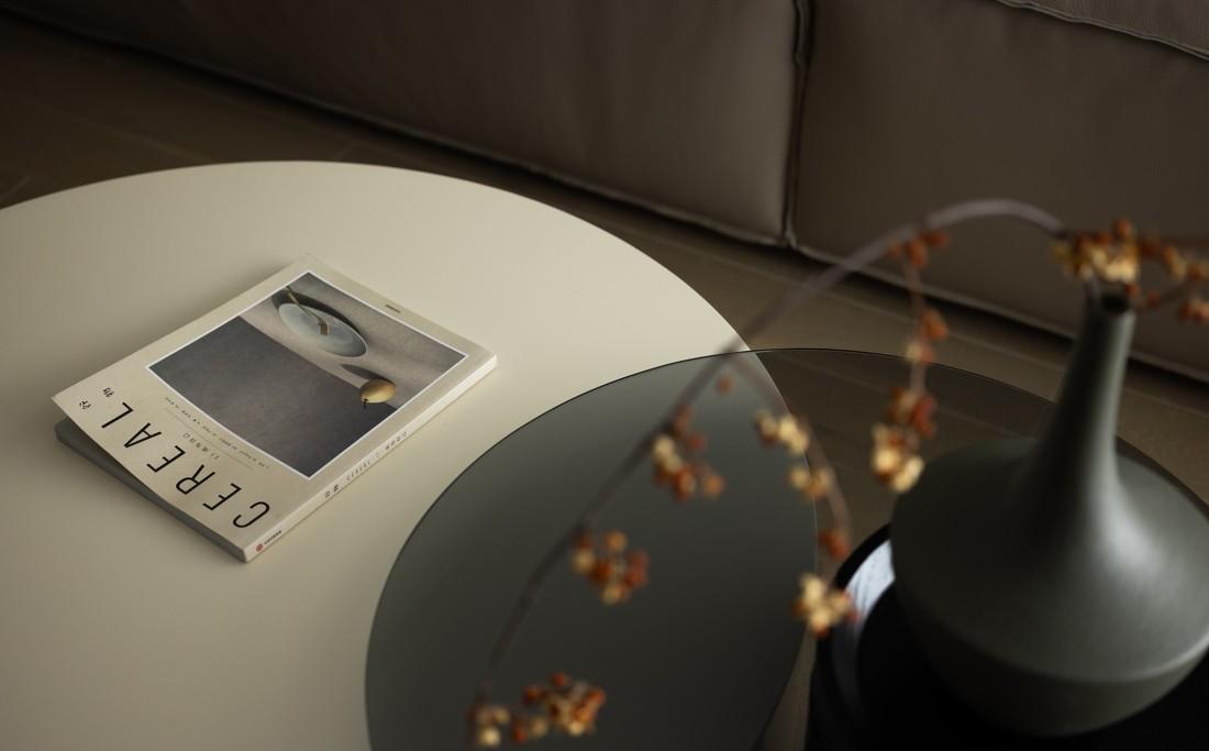 黑白灰邂逅原木色的家-29