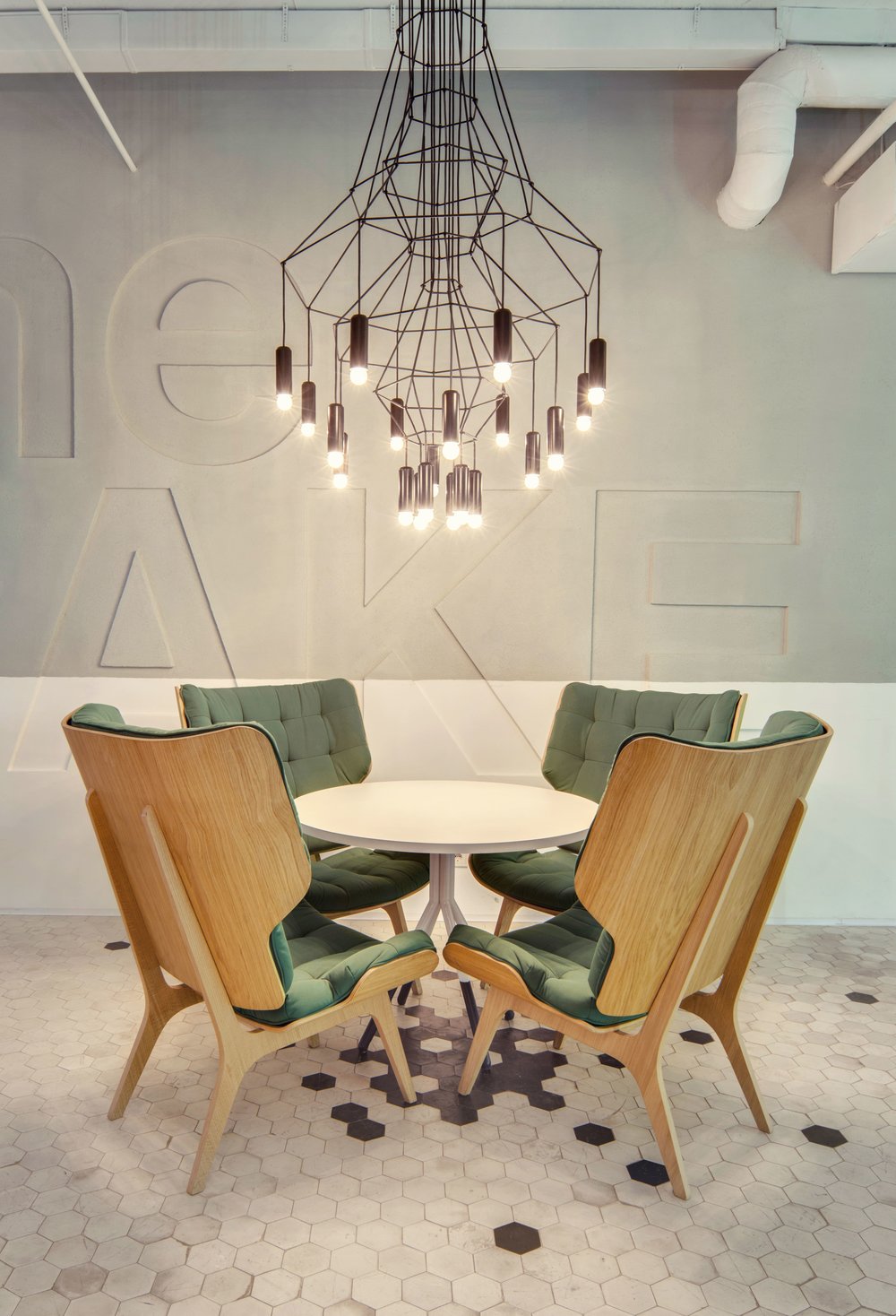 独立设计 | 乌克兰基辅音乐主题咖啡厅-6