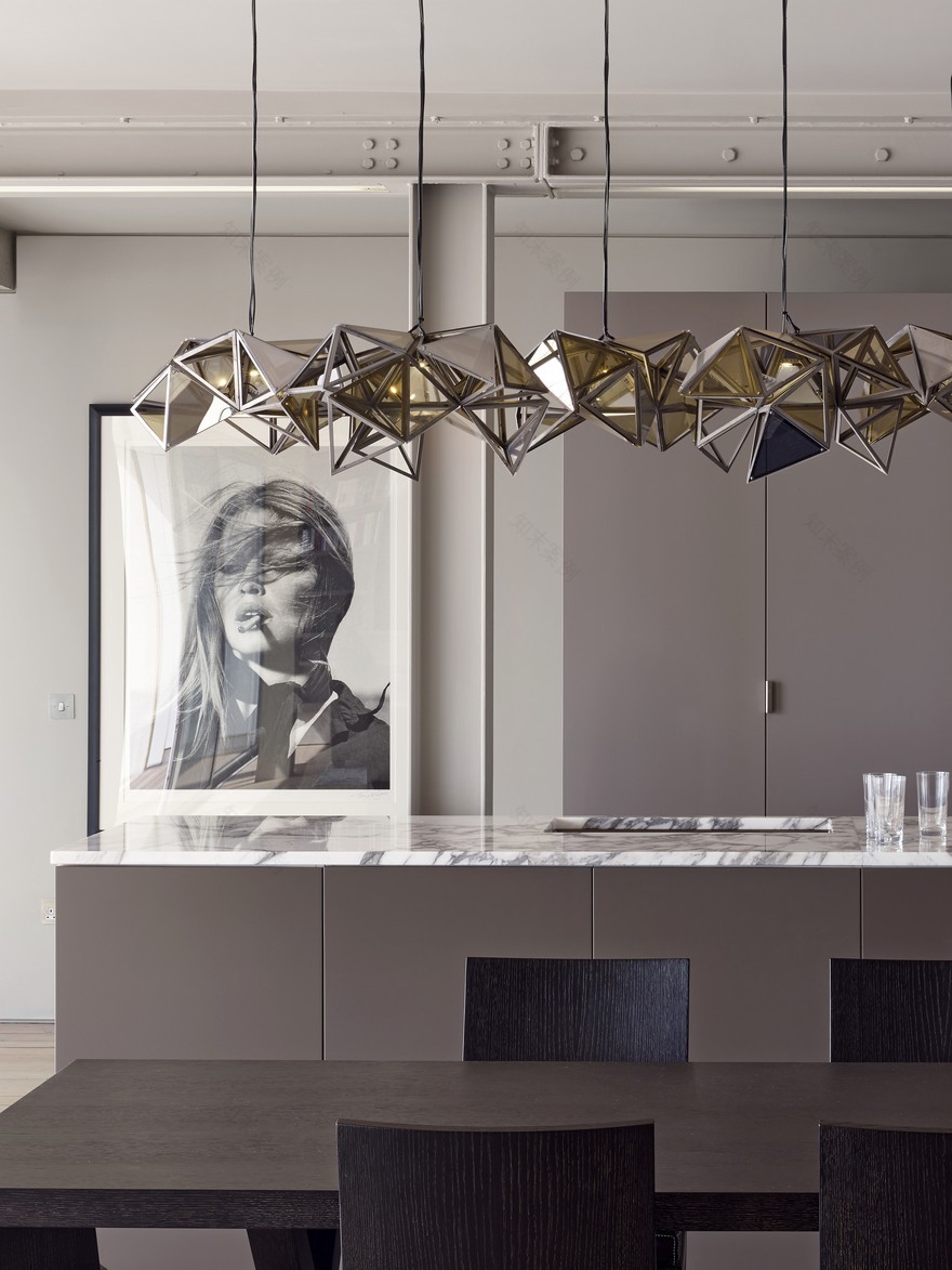 Radical alteration and refurbishment of an e·isting terraced house(现有梯田房屋的径向改造和翻新)-15