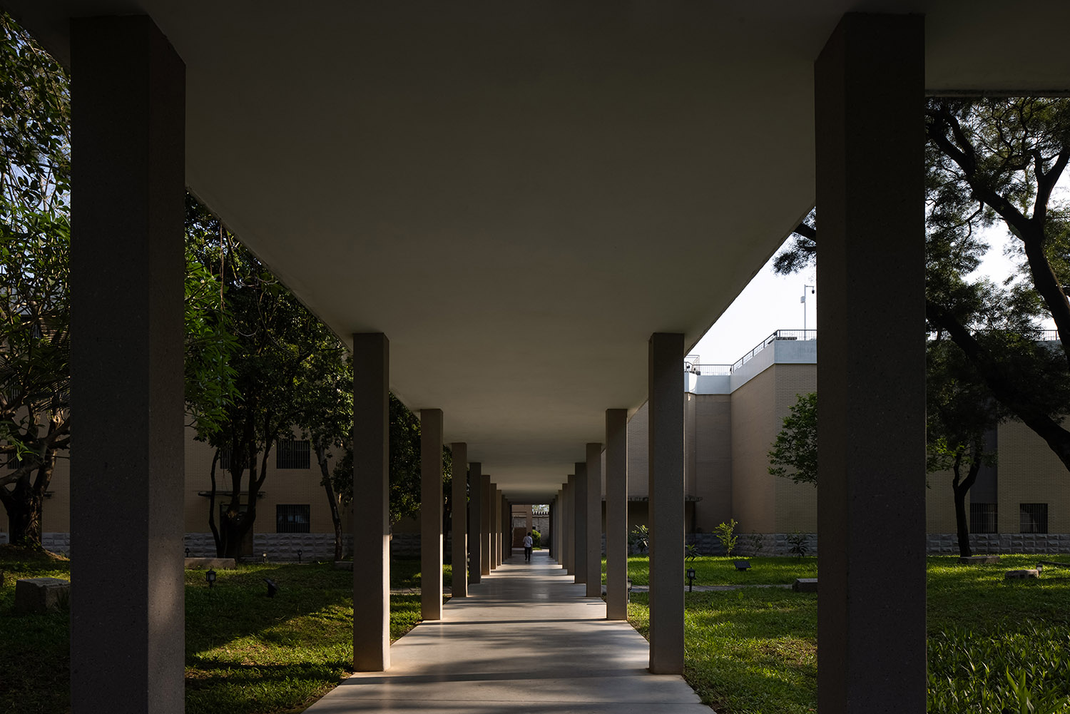 「紅」·經典潮菜（深圳店）丨中国深圳丨AD ARCHITECTURE｜艾克建築設計-12