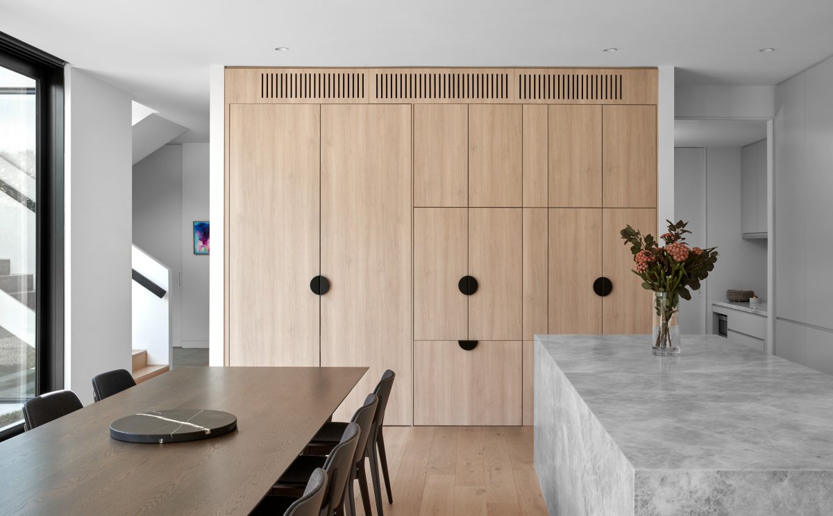 Hillside House | 简约主义与自然光完美融合的墨尔本住宅设计-19