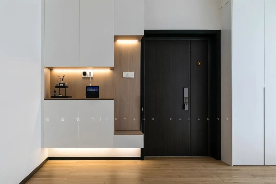 中央郡现代诗意居所丨毛阿敏-61