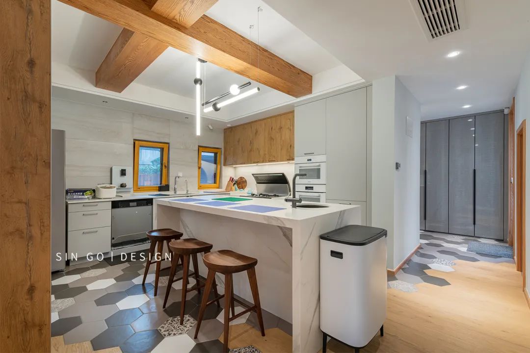 自然北欧风,350㎡别墅的温馨生活丨中国上海丨设计师沈兵-23