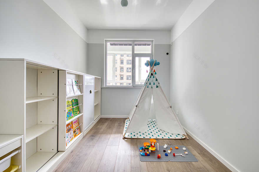 打造超强收纳,独立亲子活动空间的三口之家丨艾境设计-40