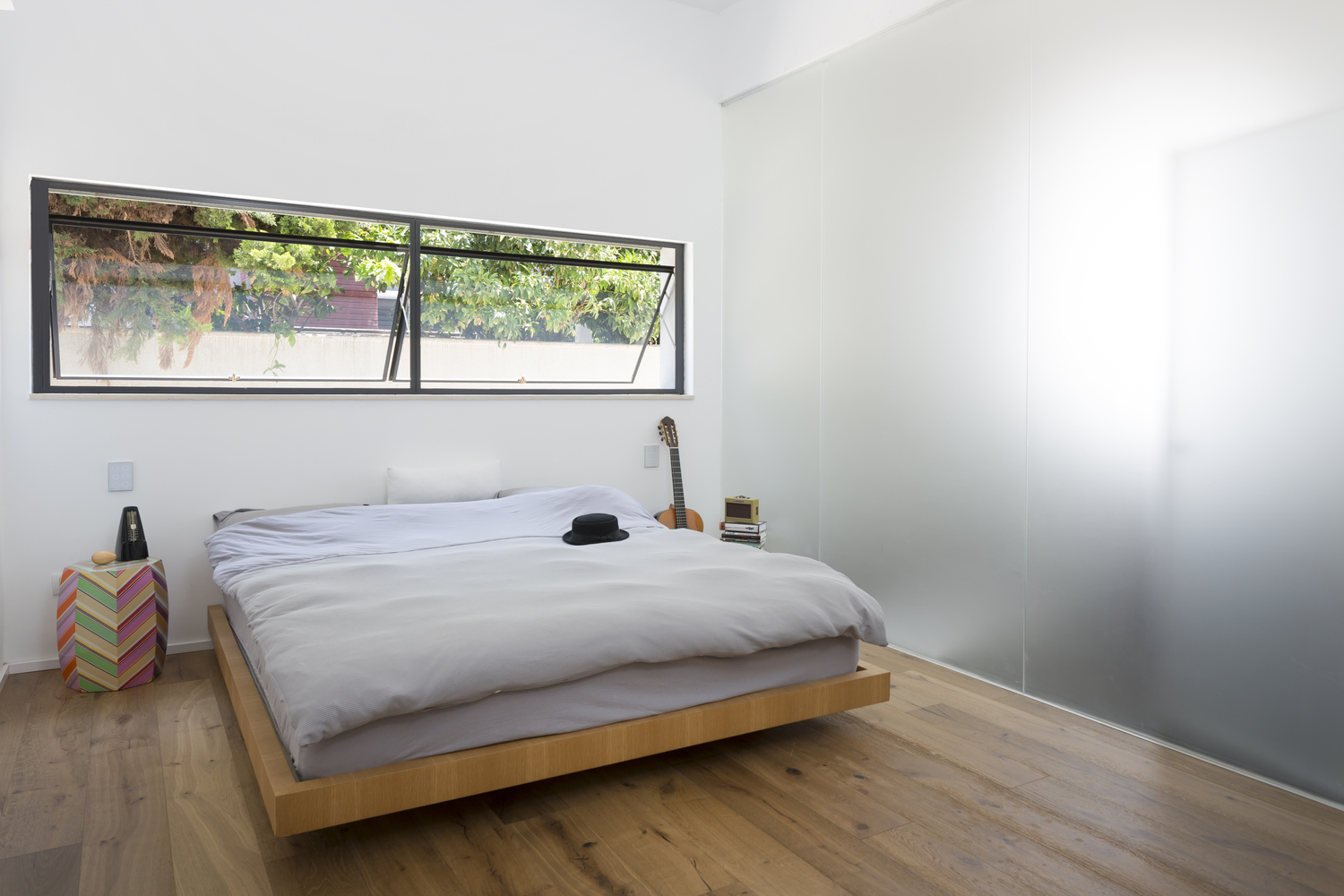 以色列水畔石山现代别墅-32