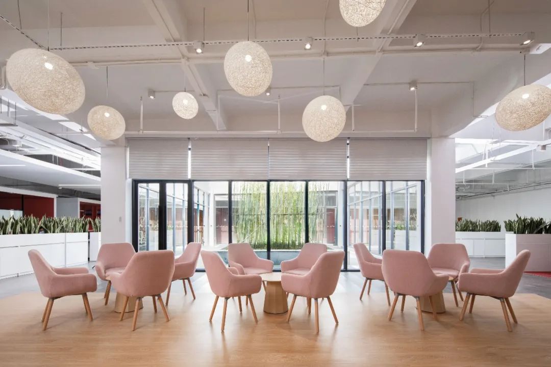 彩装色界 · 美源化妆品公司办公及研发总部丨ZITO.DESIGN-72