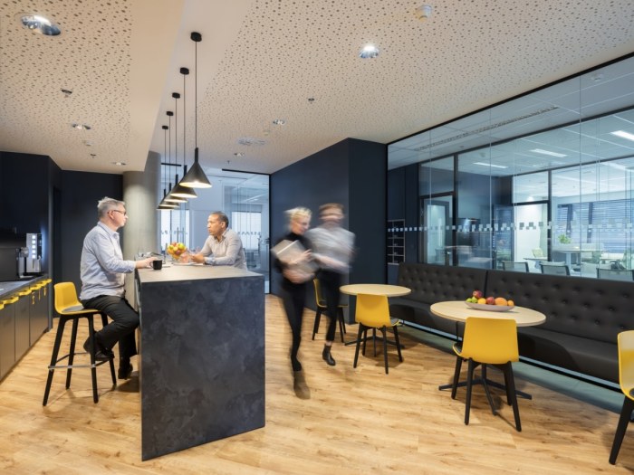 Parker Hannifin Prague 办公室丨捷克丨YUAR 建筑事务所-10