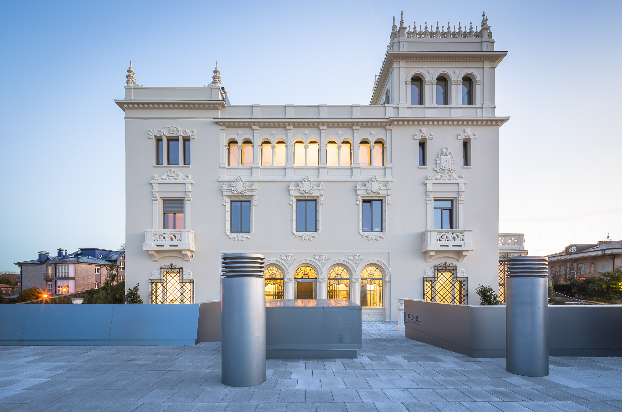 西班牙圣塞巴斯蒂安 20 世纪宫殿改建成学生宿舍楼-22