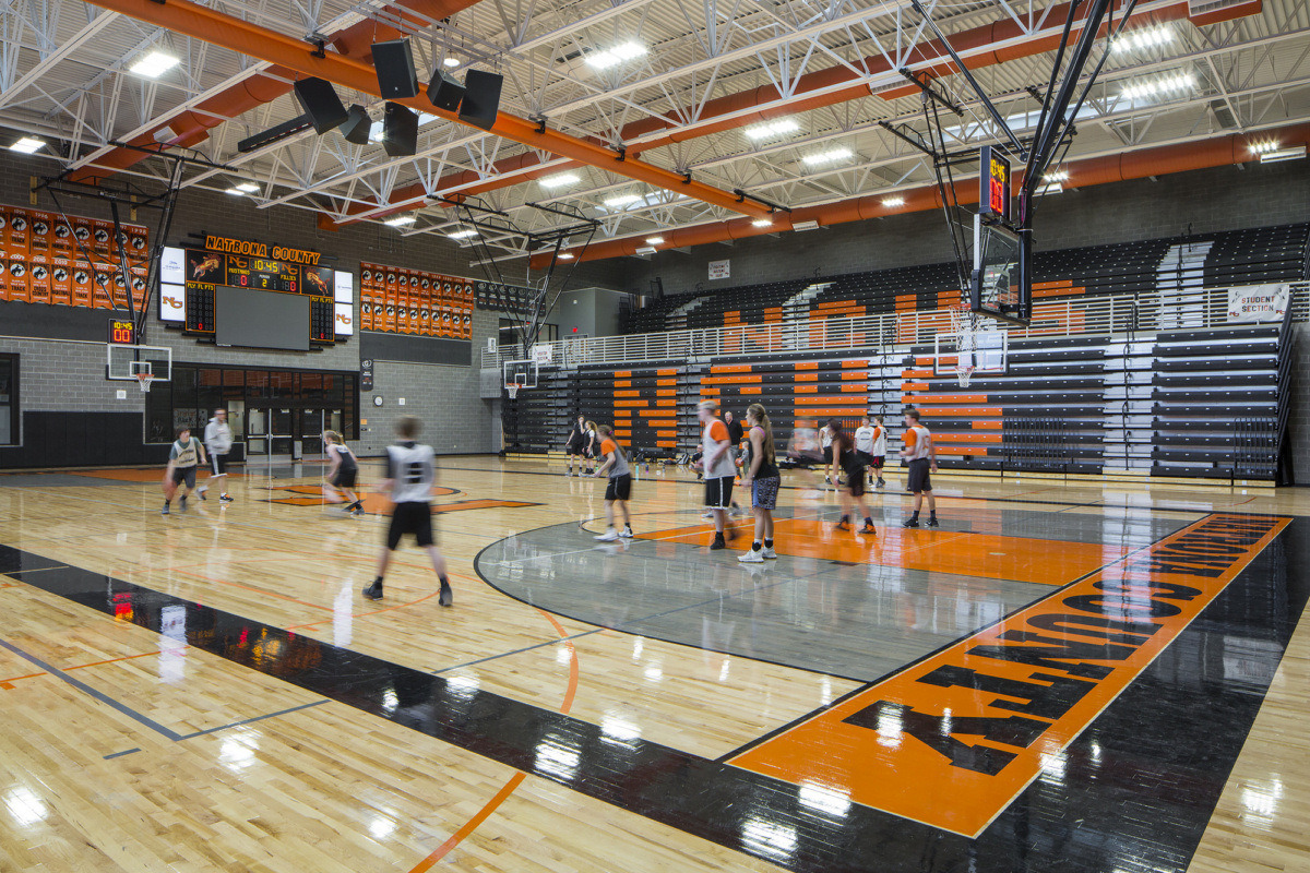 Wyoming 中学百年老校翻新，21 世纪学习环境助力学生成长-37