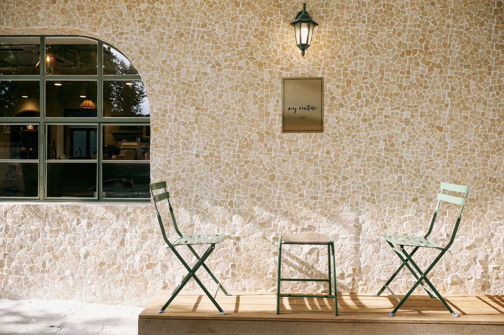 欧式家庭氛围的 15 坪咖啡厅设计-18