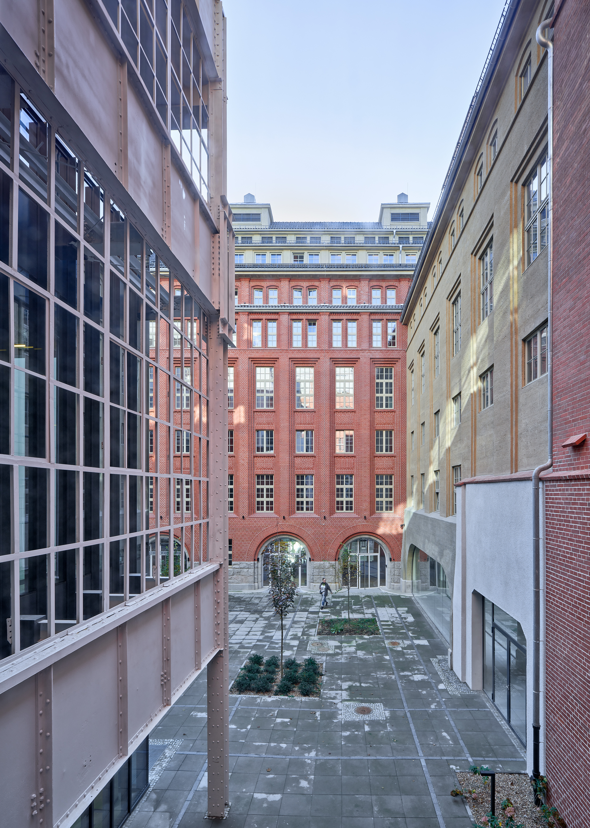 弗罗茨瓦夫大本营丨波兰弗罗茨瓦夫丨Grupa 5 Architekci-33