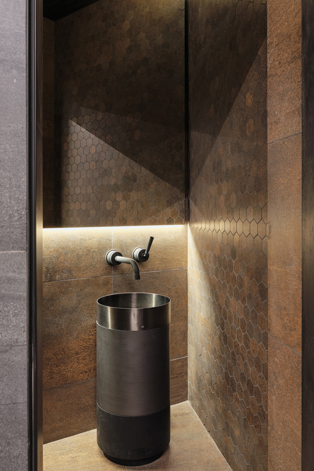 俄罗斯 Hill House 度假别墅丨Horomystudio-38