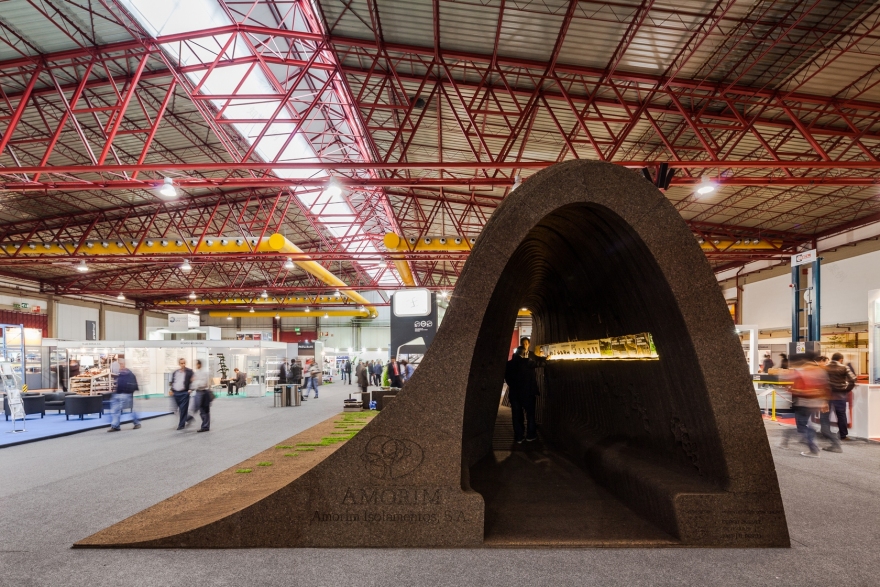 波尔图建筑博览会软木拱形门亭-8