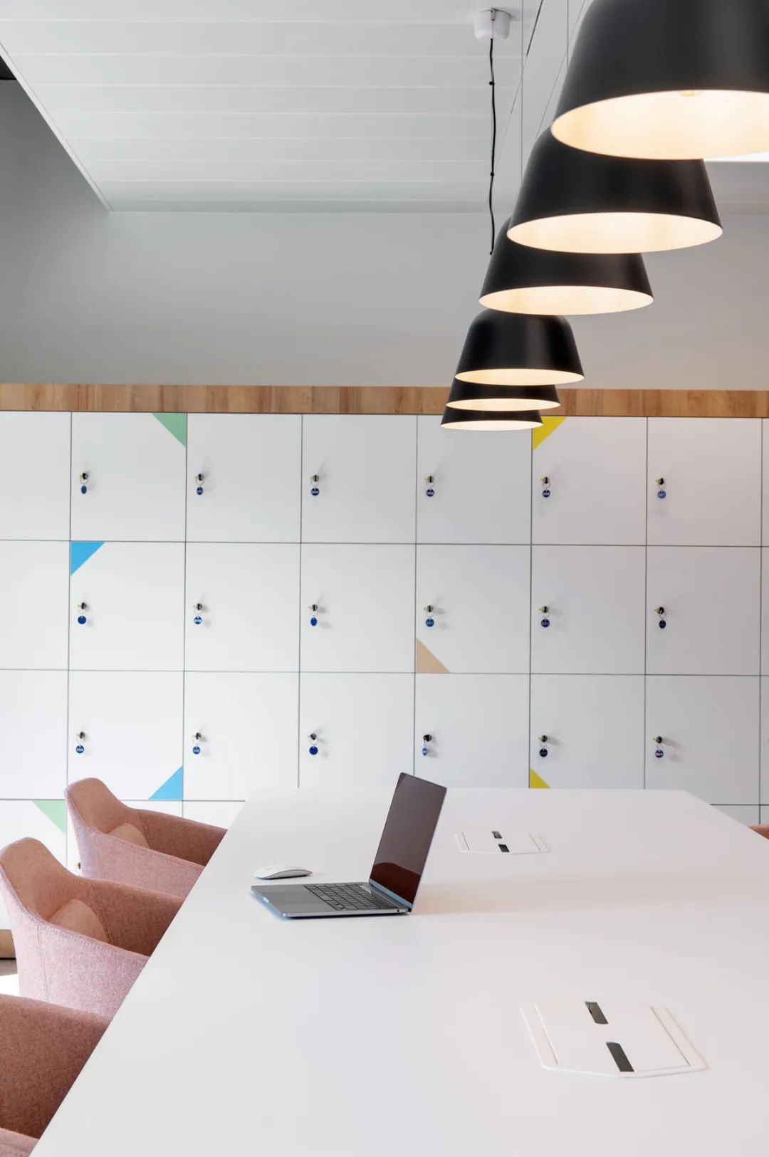 NetApp 英国温莎办公室设计丨DENTON-30