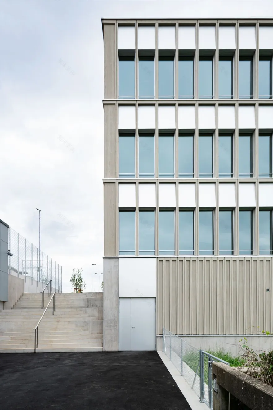 普费芬根学校丨Switzerland丨Brandenberger Kloter-5