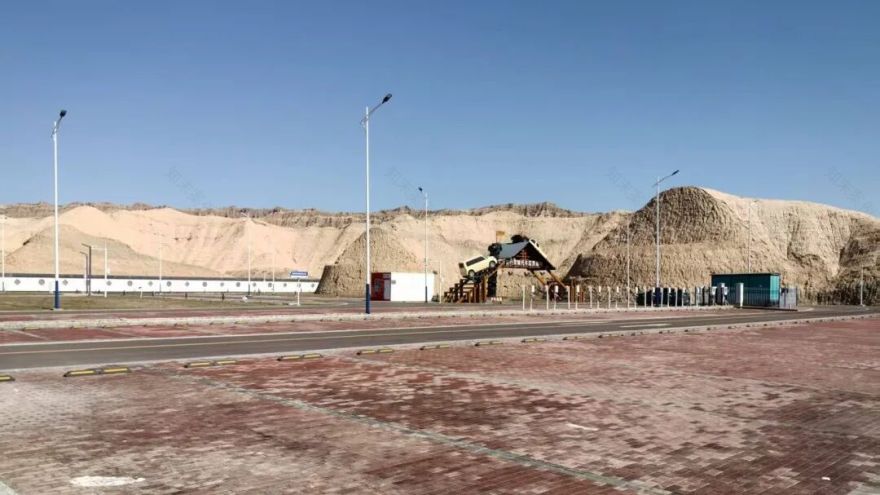 “双珠”计划丨宁波援疆•独库(康村)游客服务中心项目及康村旅游服务设施改造提升工程投入运营-22