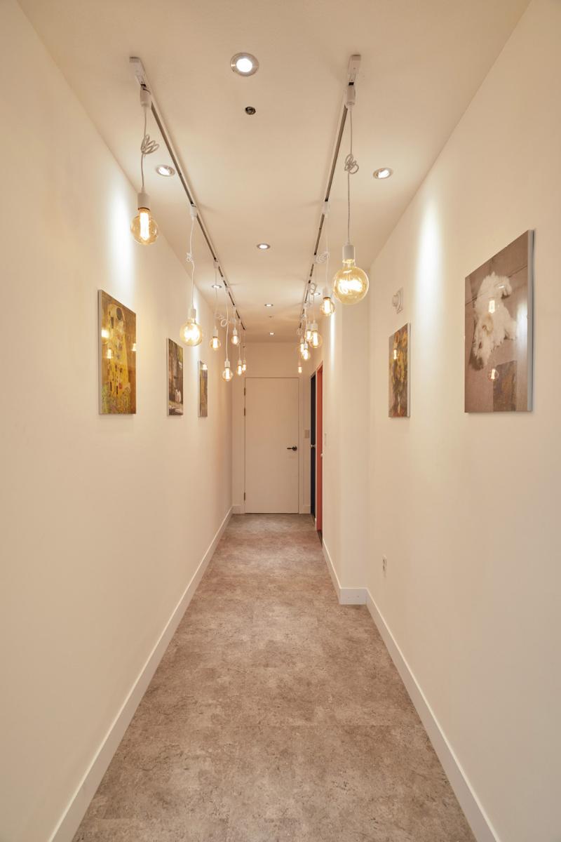 融合实用与美观的 56 平爱犬咖啡厅设计-15