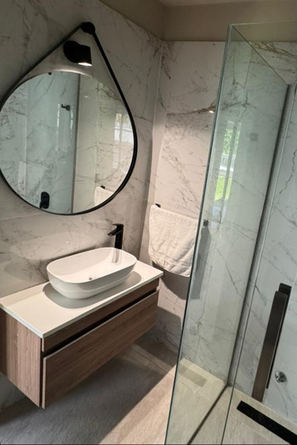 未明确提及（以文本描述可暂称“阿根廷布宜诺斯艾利斯卫生间改造项目”）-5