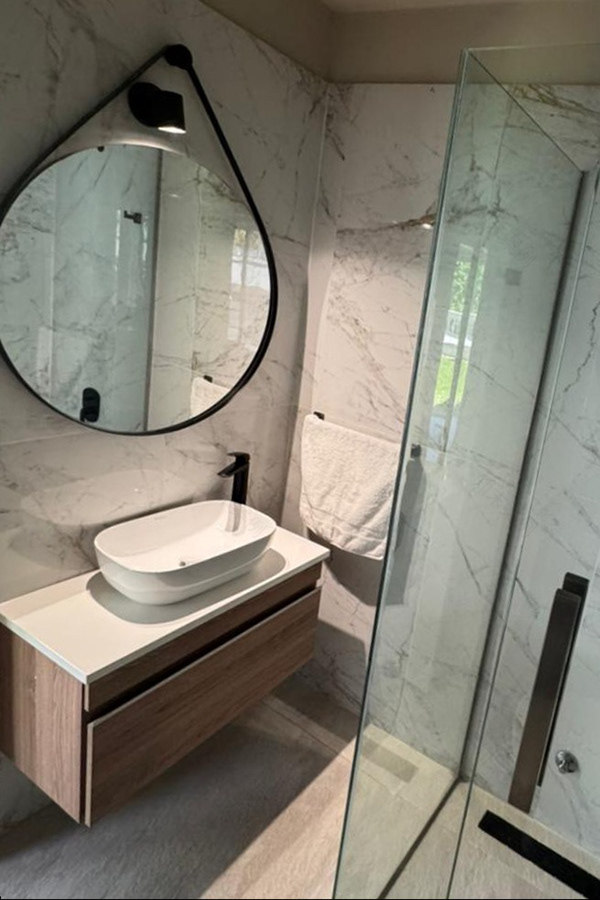 未明确提及(以文本描述可暂称“阿根廷布宜诺斯艾利斯卫生间改造项目”)-5