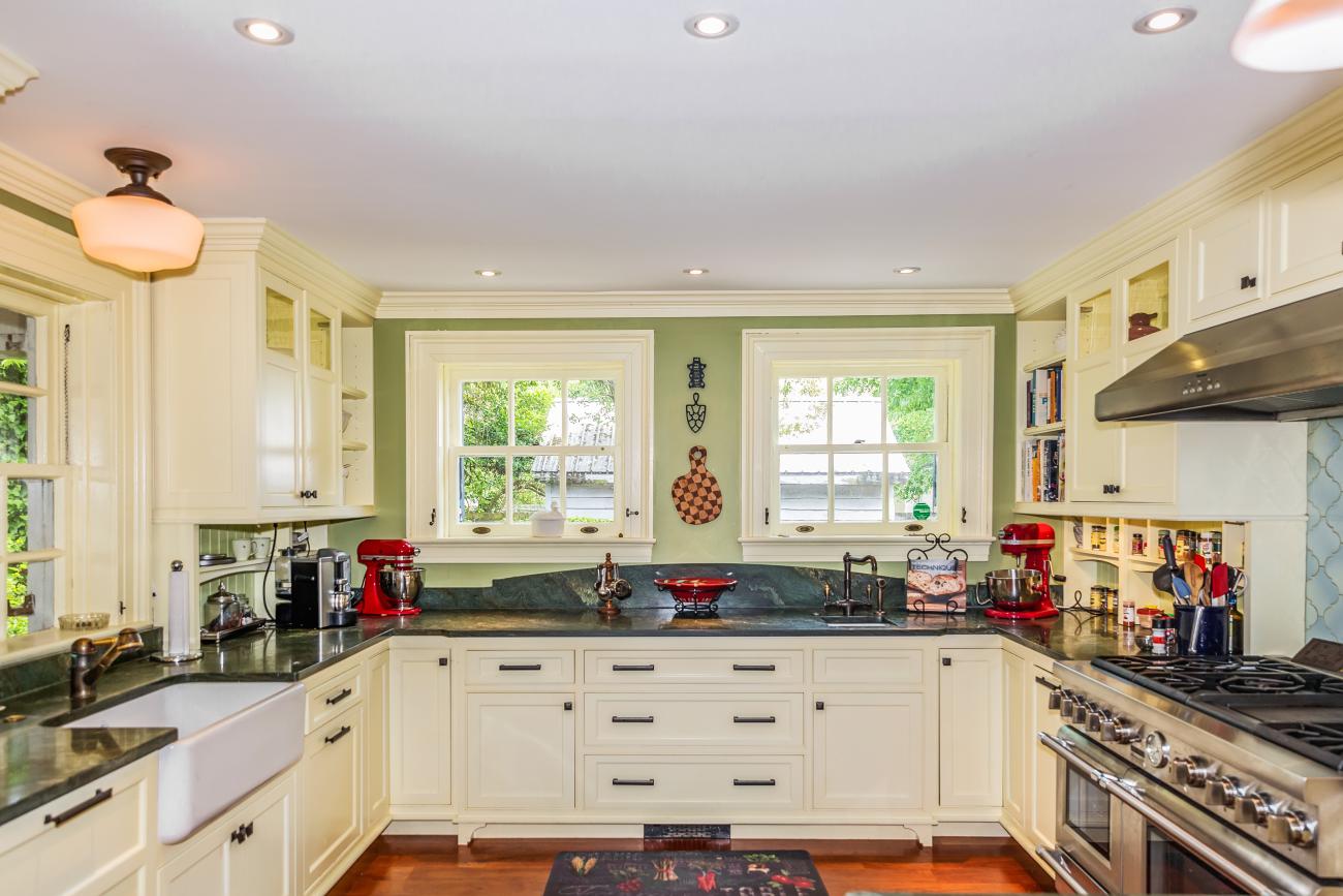 Historic Bed & Breakfast | Ballard + Mensua Architecture-19