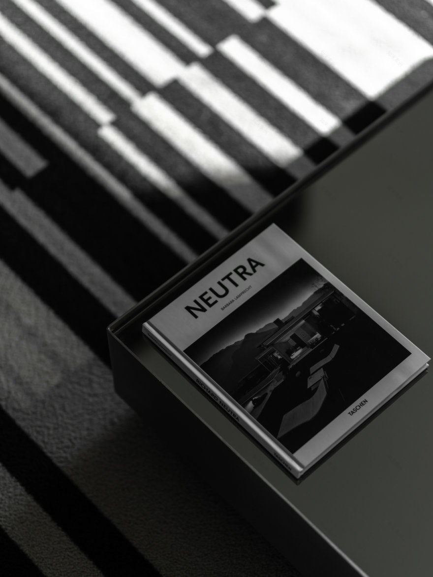 PRIME 66:普瑞姆66
PRIME·66:普瑞姆·66
ARTIMITRO:由于ARTIMITRO可能是特定的名称、术语等,没有通用准确的对应翻译,此处无法给出有效翻译 丨俄罗斯莫斯科-25