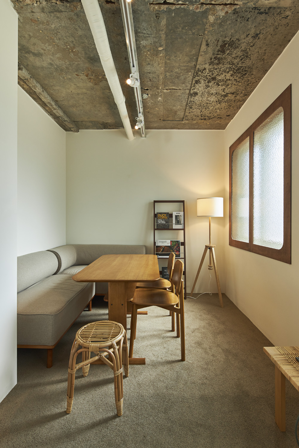 白色&木质，36 平米小空间的极致改造-21