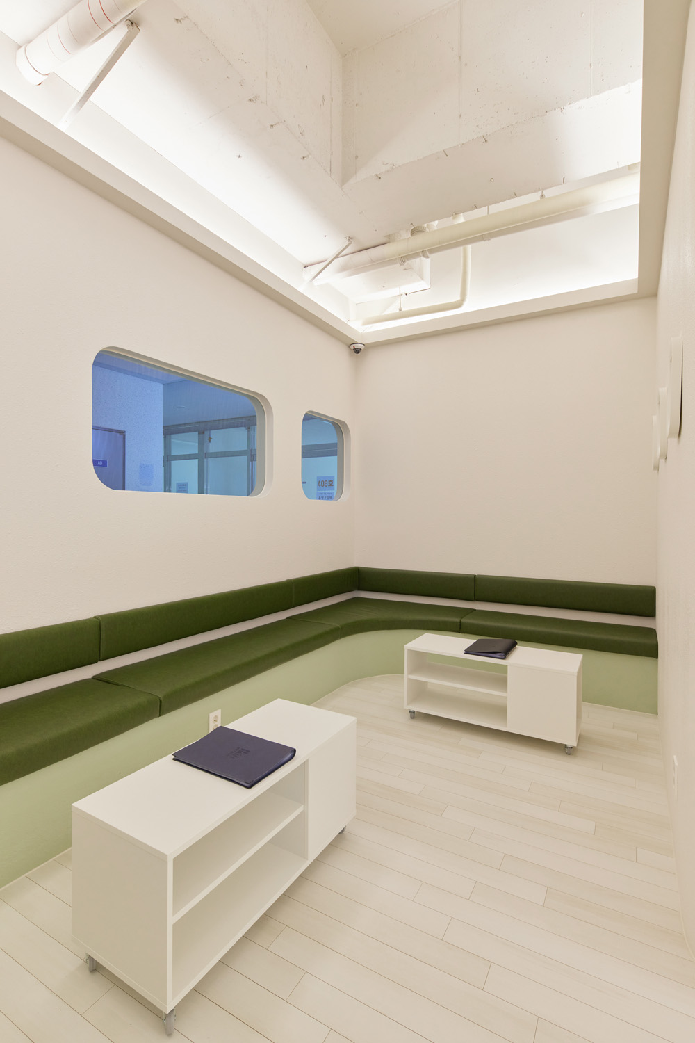 现代简约风格的 30 平米培训中心设计-17