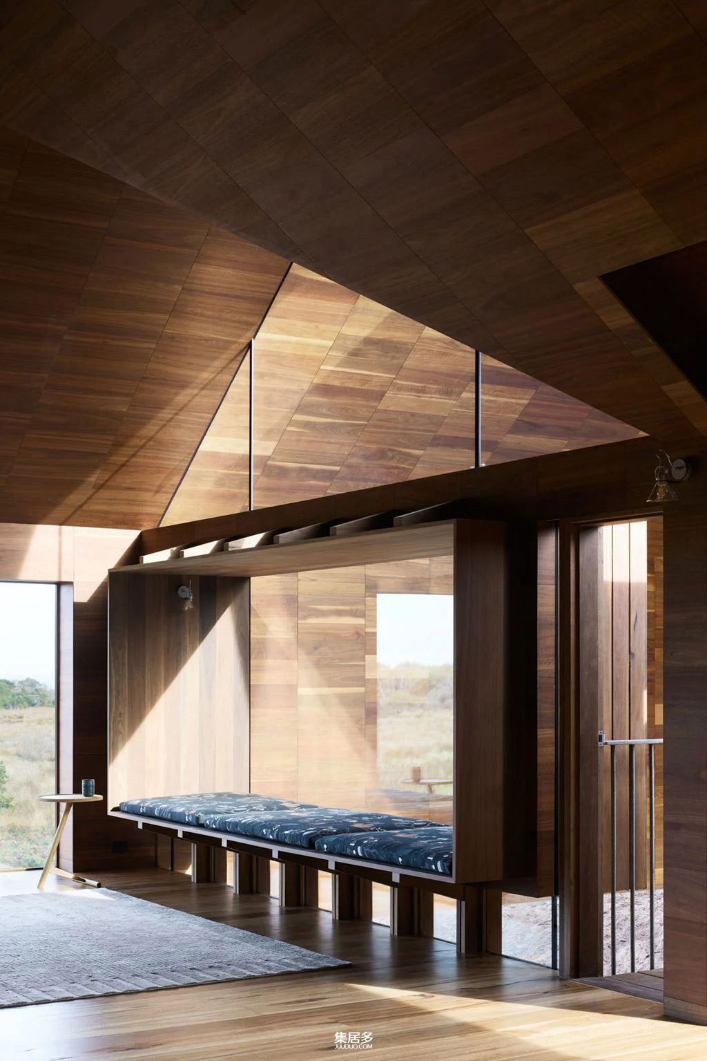 受传统农场启发的澳大利亚现代乡村住宅-11