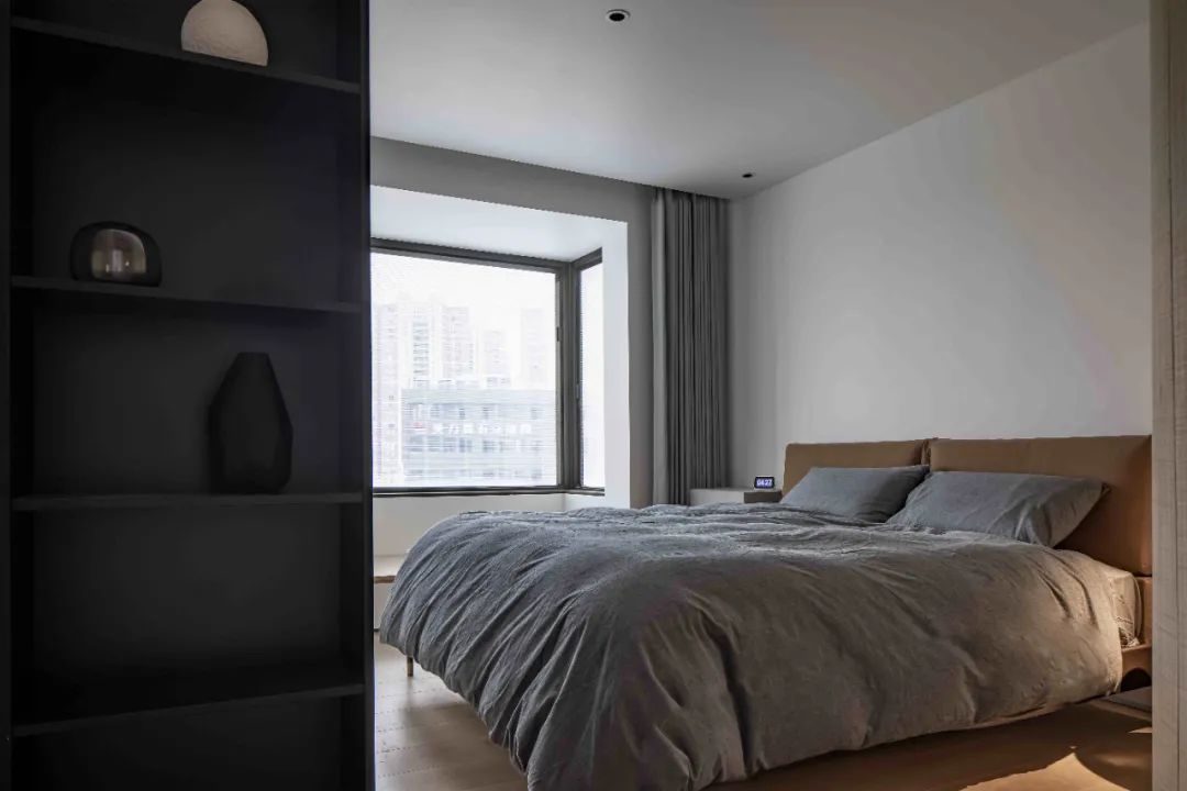 钢板+大理石，前卫艺术的教师之家 | 云行设计-28