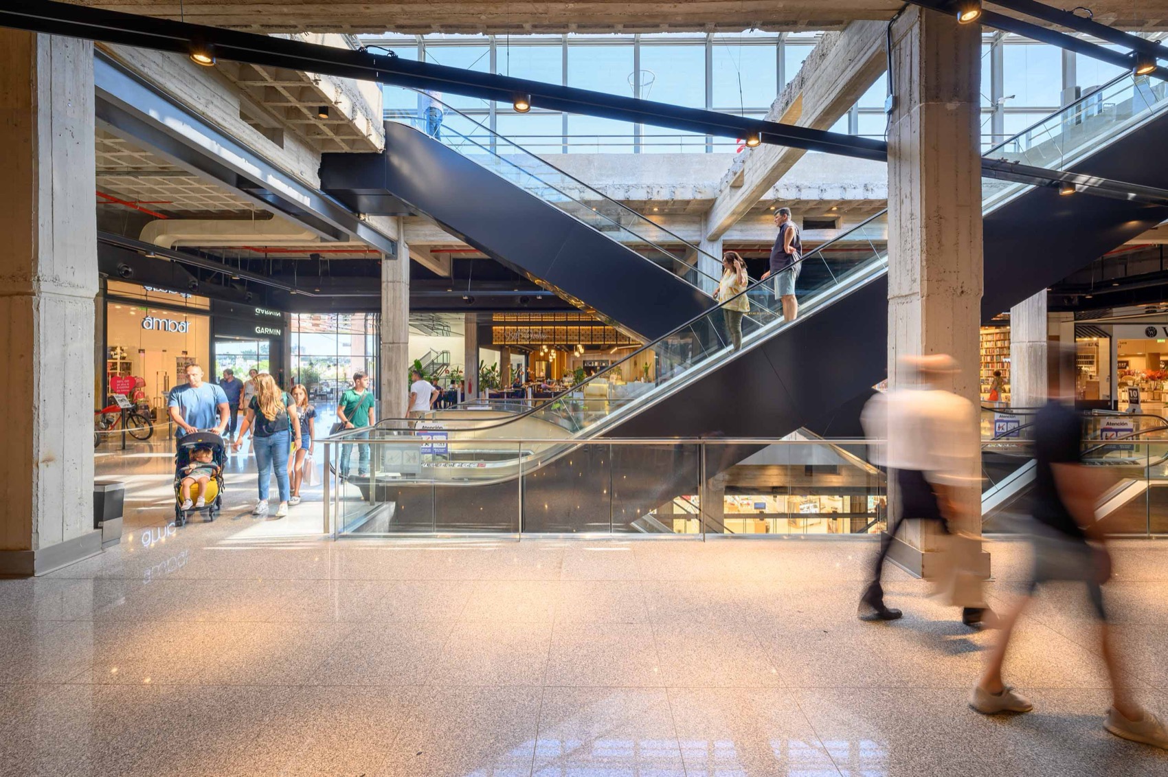 Nuevocentro购物中心翻新丨阿根廷科尔多瓦丨A+R MONDEJAR ARQUITECTOS-35