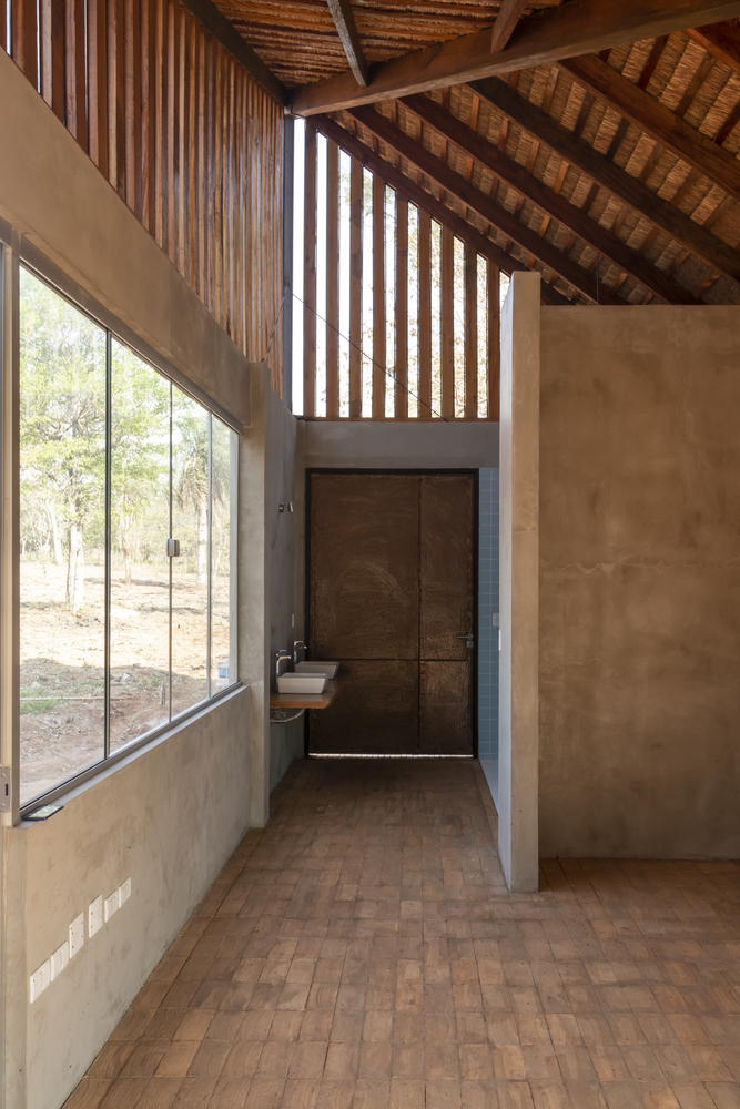 树荫下的低成本环保住宅-29