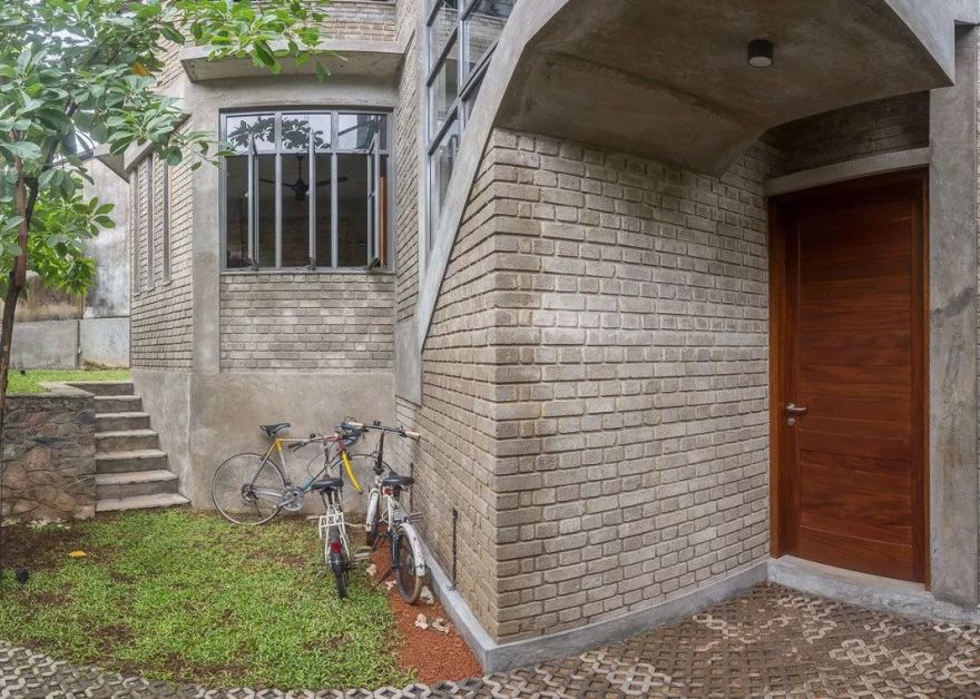 水泥“宝塔”住宅,简约中性之美-17