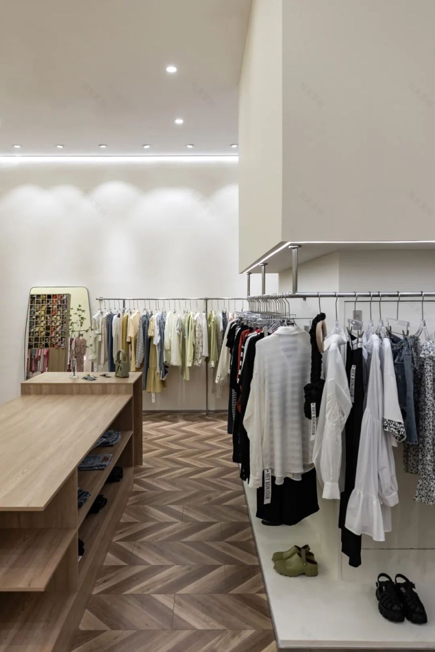 秋风萧瑟中的艺术与生活·大亦设计女装馆丨中国无锡丨大亦设计(江阴)-28