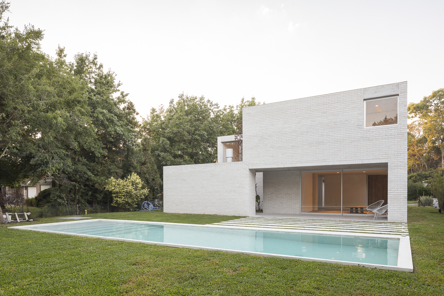 Newman House  Nicolás Pinto da Mota, Victoria Maria Falcon-33