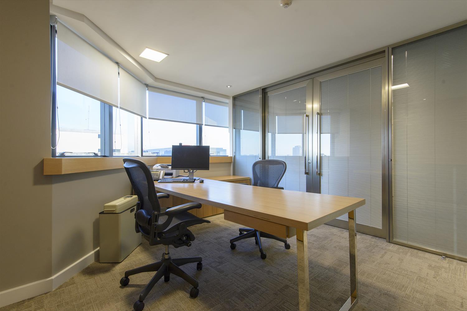 ARACO Galpões Inteligentes 办公室-5