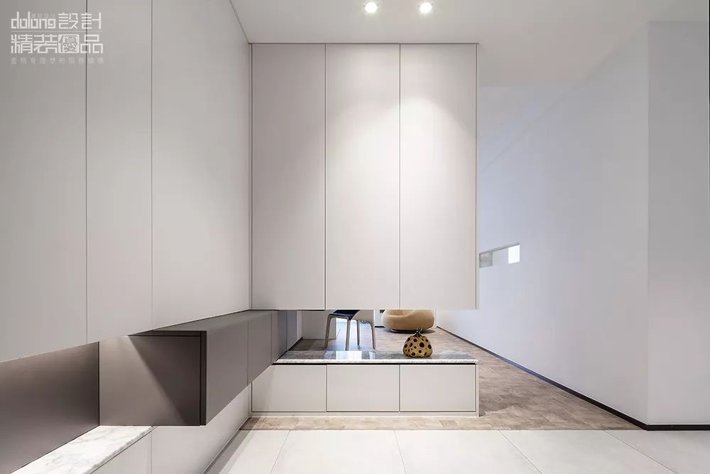 南京「简」现代极简大宅,诠释空间的生活意境-18