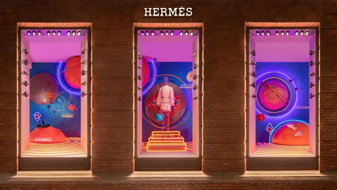 【464期】爱马仕打造“开机关”主题的2020春季橱窗-17