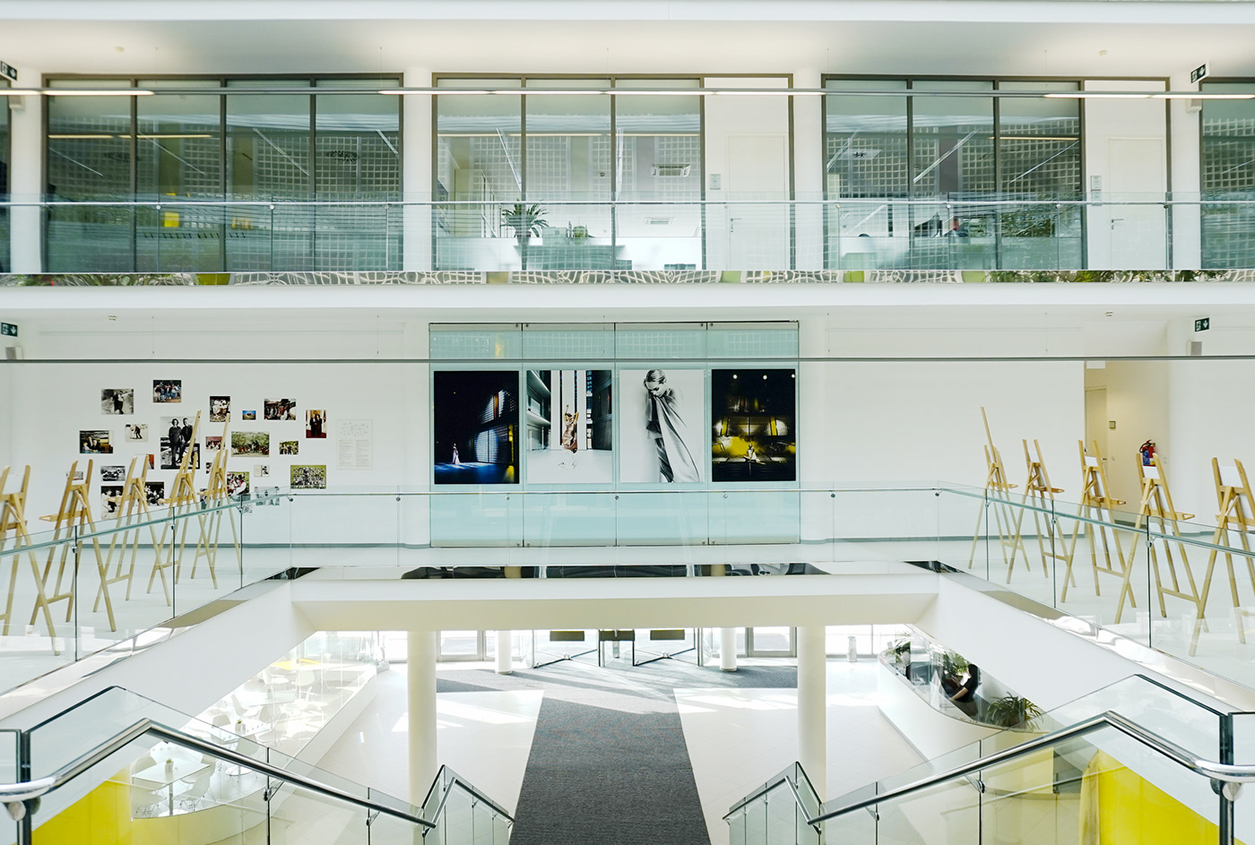 Anastasiya Gushchina丨大学丨architecture photography | Tomas Bata University-0